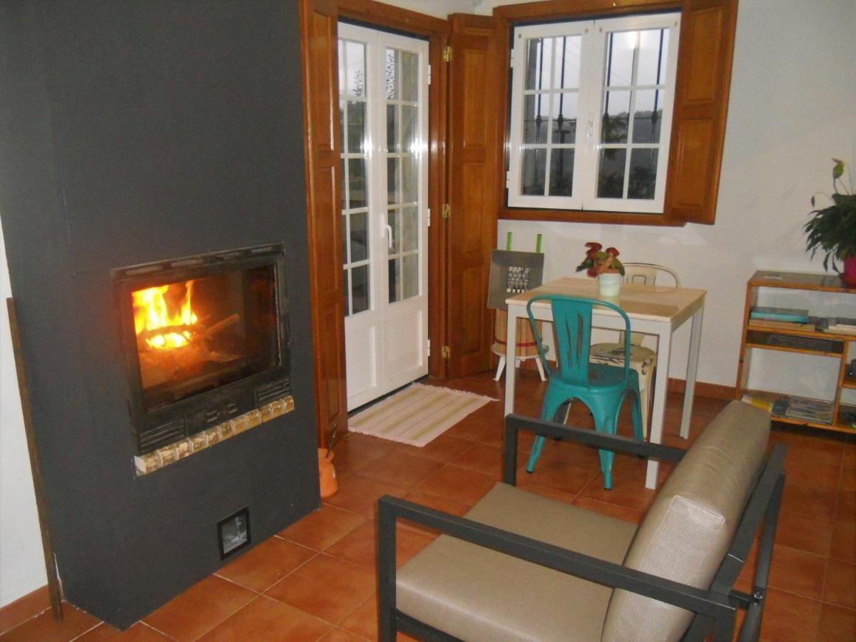 Bed and Breakfast Galo Preto - Urban Agriculture - Healthy Food Sintra Exterior foto